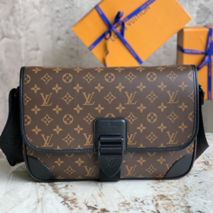 Louis Vuitton ARCHY Medium Men's Messenger Bag 84359