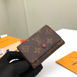 Louis Vuitton Monogram Canvas Fuchsia 6 Key Holder 98162