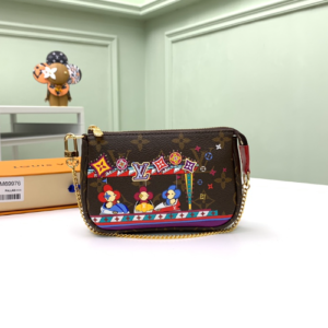 Louis Vuitton Christmas Pochette Accessoires Mini Clutch Bag 10513