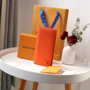 Louis Vuitton New Aerogram Brazza Wallet - Orange 26284