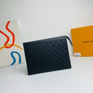 Louis Vuitton Pochette Voyage Medium Clutch - Black 99252