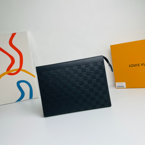 Louis Vuitton Pochette Voyage Medium Clutch - Black 99252