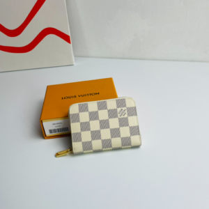 Louis Vuitton Zipped Coin Purse - White 27898