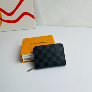Louis Vuitton Zipped Coin Purse - Black 80040