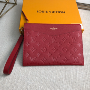 Louis Vuitton Mélanie Medium Clutch - Red 21143