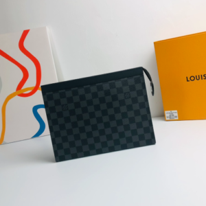 Louis Vuitton Pochette Voyage Medium Clutch - Black 75447
