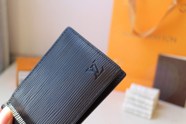 Louis Vuitton Cross Pattern Wallet - Black 97017 - Image 5