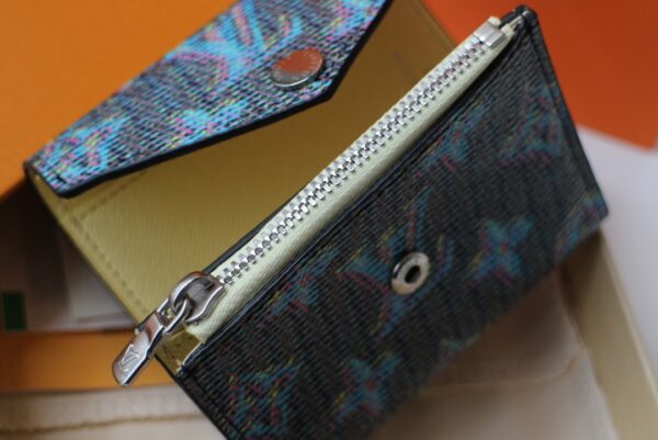 Louis Vuitton Autumn/Winter Zoé Wallet - Blue 99927 - Image 3