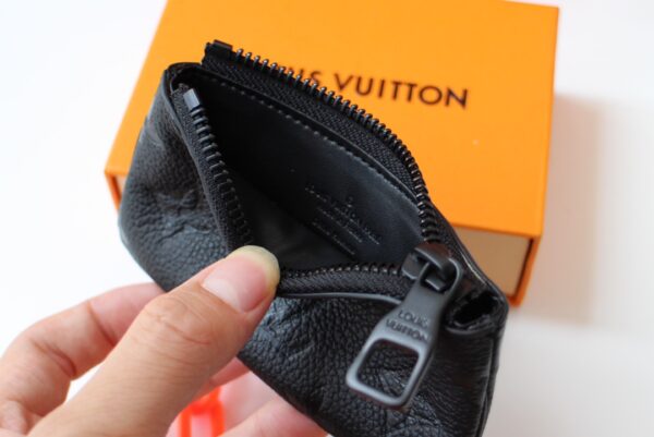 Louis Vuitton Coin Card Holder 90306 - Image 2