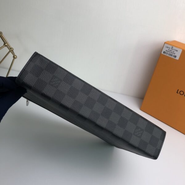 Louis Vuitton Pochette Voyage Medium Handbag - Blue 68590 - Image 4