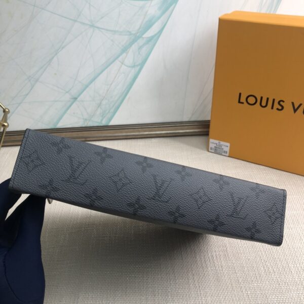Louis Vuitton Pochette Voyage Medium Clutch - Gray 44796 - Image 3