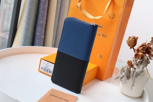 Louis Vuitton Elegant Men's Vertical Zip Wallet - Blue/Black 93796 - Image 5