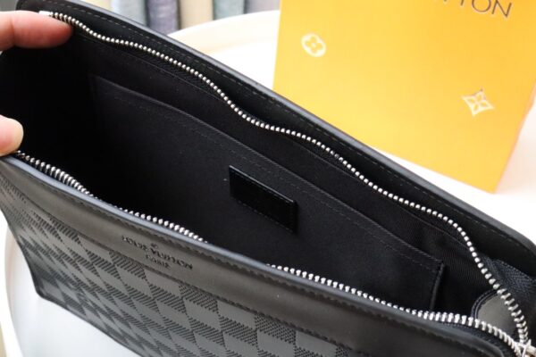 Louis Vuitton Standing Clutch Bag - Black 36312 - Image 5