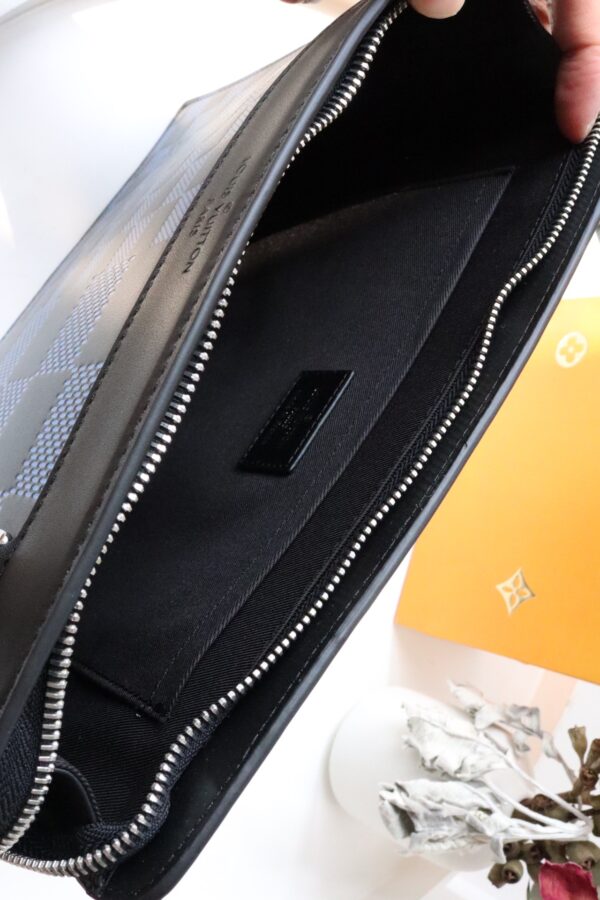 Louis Vuitton Standing Clutch Bag - Blue 99387 - Image 2