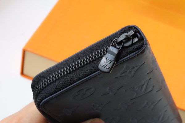 Louis Vuitton Zippy Zipper Vertical Wallet - Blue 62985 - Image 3
