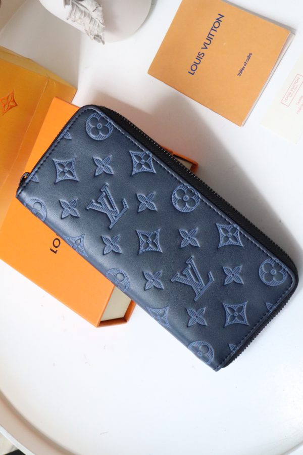 Louis Vuitton Zippy Zipper Vertical Wallet - Blue 62985 - Image 2