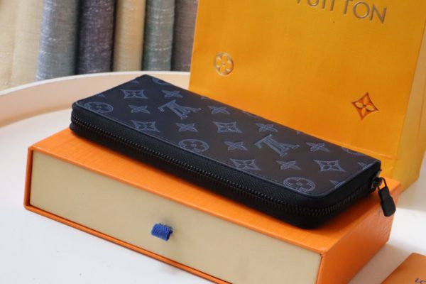 Louis Vuitton Zippy Zipper Vertical Wallet - Blue 62985 - Image 5