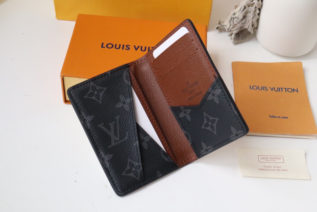 Louis Vuitton Pocket Universal Wallet - White 54138 - Image 2