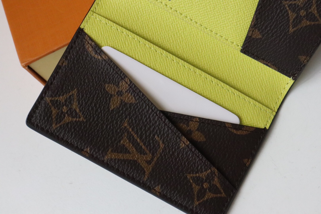 Louis Vuitton Pocket Organizer Blurry Monogram Wallet - Yellow 56410 - Image 2