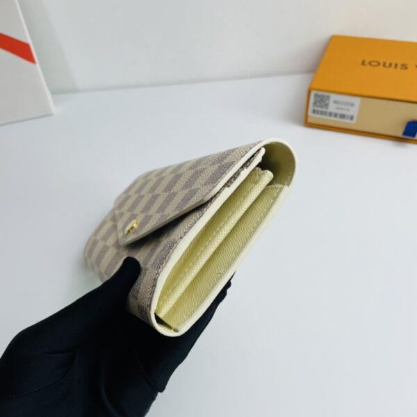Louis Vuitton Damier Azur Sarah Wallet 25077 - Image 4
