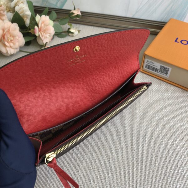 Louis Vuitton Doudou Emilie Wallet - Red 62161 - Image 2
