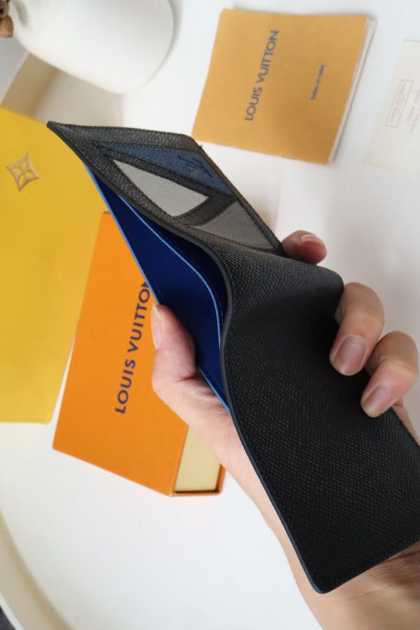 Louis Vuitton Multiple Wallet - Black 39495 - Image 2