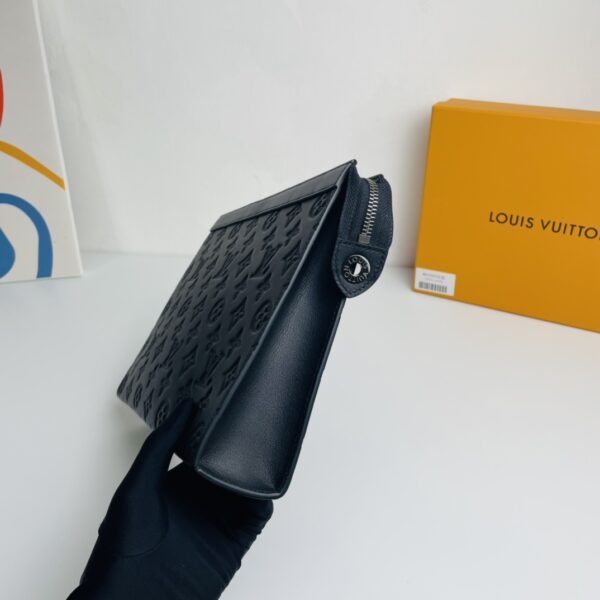 Louis Vuitton Pochette Voyage Medium Clutch - Black 45238 - Image 4