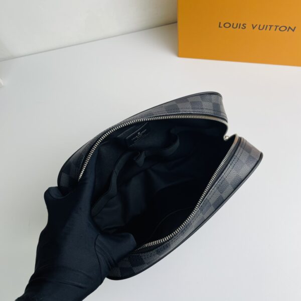 Louis Vuitton Damier Graphite Practical Toiletry Bag 98596 - Image 2
