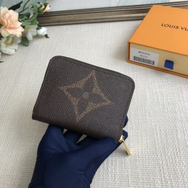 Louis Vuitton Monogram Giant Zipper Coin Purse 63817 - Image 5