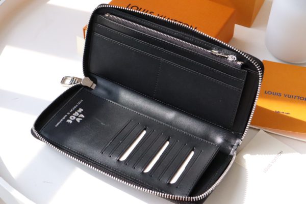 Louis Vuitton New Zippy Vertical Wallet - Black 35631 - Image 2