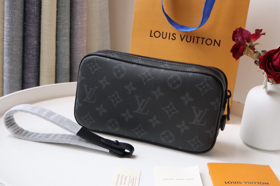 Louis Vuitton Pochette Volga Monogram Canvas - Black 79266 - Image 5
