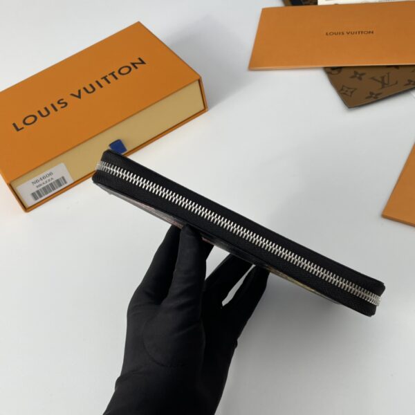 Louis Vuitton Damier Graphite Zippy Vertical Wallet 98019 - Image 4