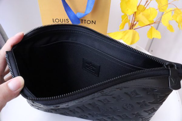 Louis Vuitton New Pochette To-Go Clutch Bag - Black 22182 - Image 4