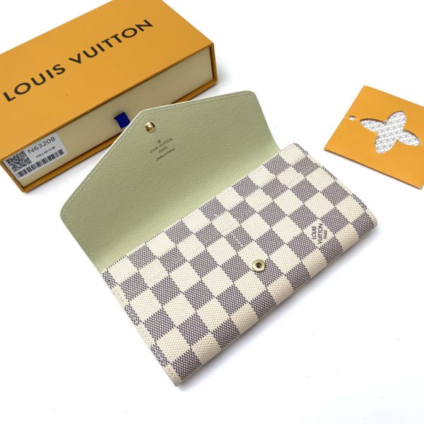 Louis Vuitton Sarah Wallet 44943 - Image 5