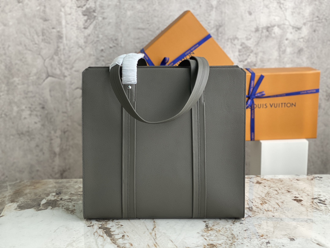 Louis Vuitton Aerogram Tote Bag - Gray 23471 - Image 4