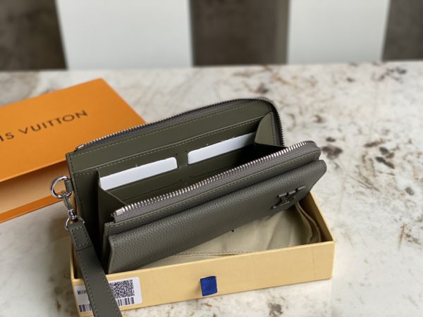 Louis Vuitton Aerogram Long Wallet - Gray 49682 - Image 2
