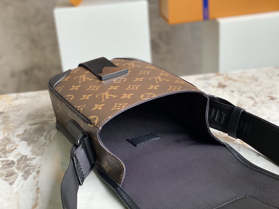 Louis Vuitton Archy Messenger PM Men's Bag - Brown 55587 - Image 2