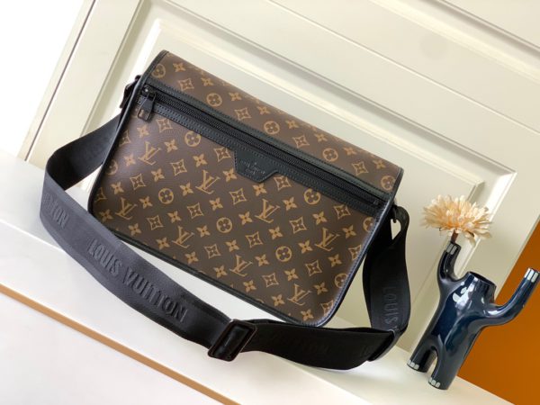 Louis Vuitton Archy Messenger MM Bag 57745 - Image 5
