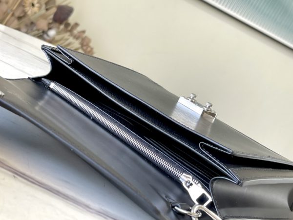 Louis Vuitton Water Wave Clutch 16880 - Image 2