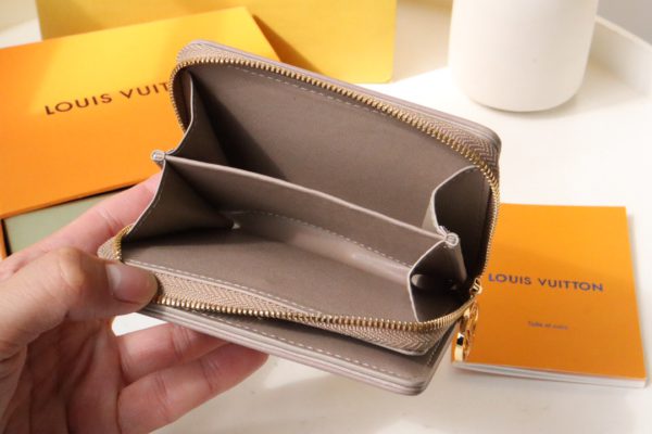 Louis Vuitton Lou Coussin Wallet - Cream 33188 - Image 2