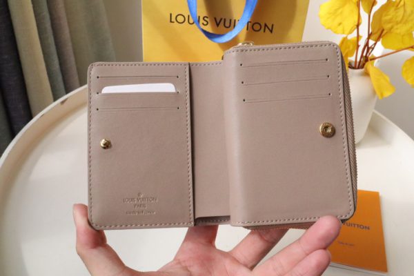Louis Vuitton Lou Coussin Wallet - Cream 33188 - Image 3