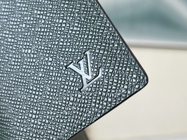 Louis Vuitton Cross Pattern Green Pocket Wallet 36731 - Image 5