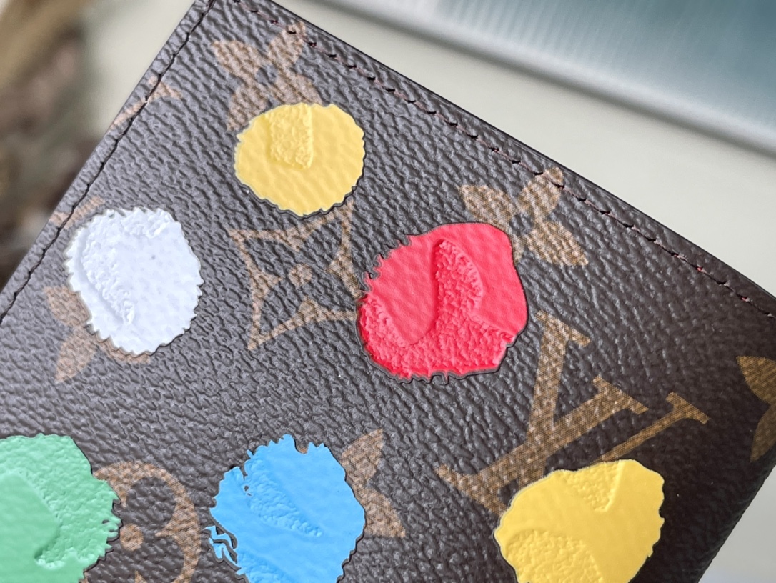 Louis Vuitton Kusama Yousheng Passport Holder 34992 - Image 4