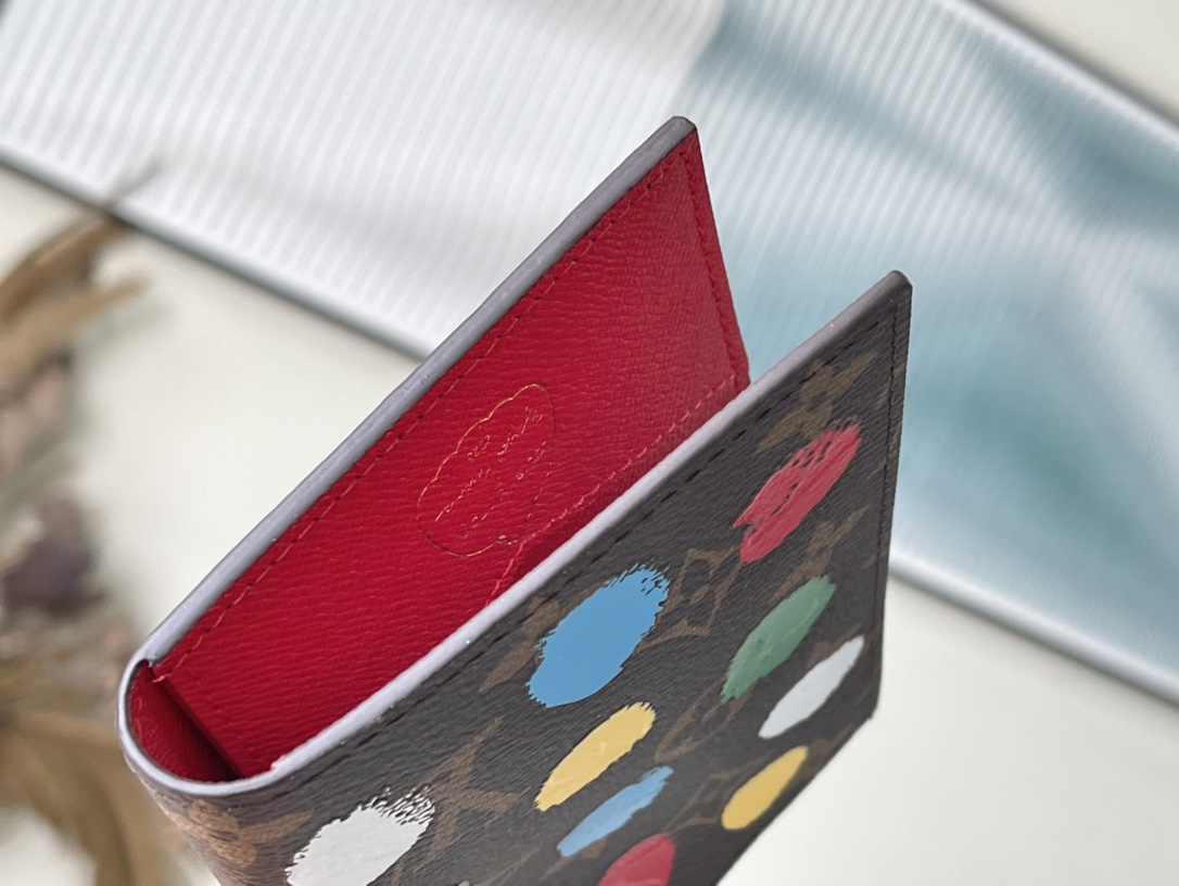 Louis Vuitton Kusama Yousheng Passport Holder 34992 - Image 5