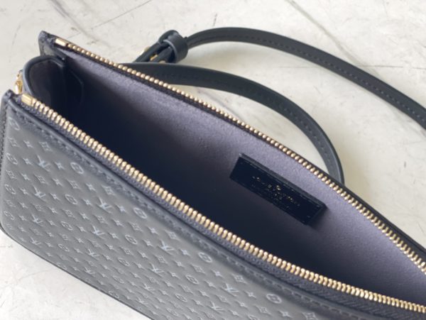 Louis Vuitton VAVIN Chain Wallet - Black 36844 - Image 3