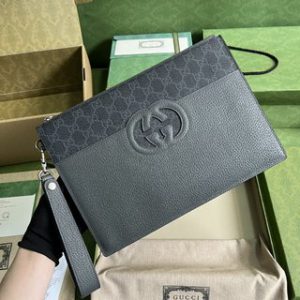 Gucci Cut Out GG Pouch Gg Supreme - Grey/black 27697