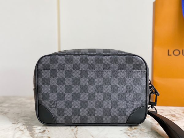 Louis Vuitton POCHETTE KASAI Clutch Bag for Men 88548 - Image 5