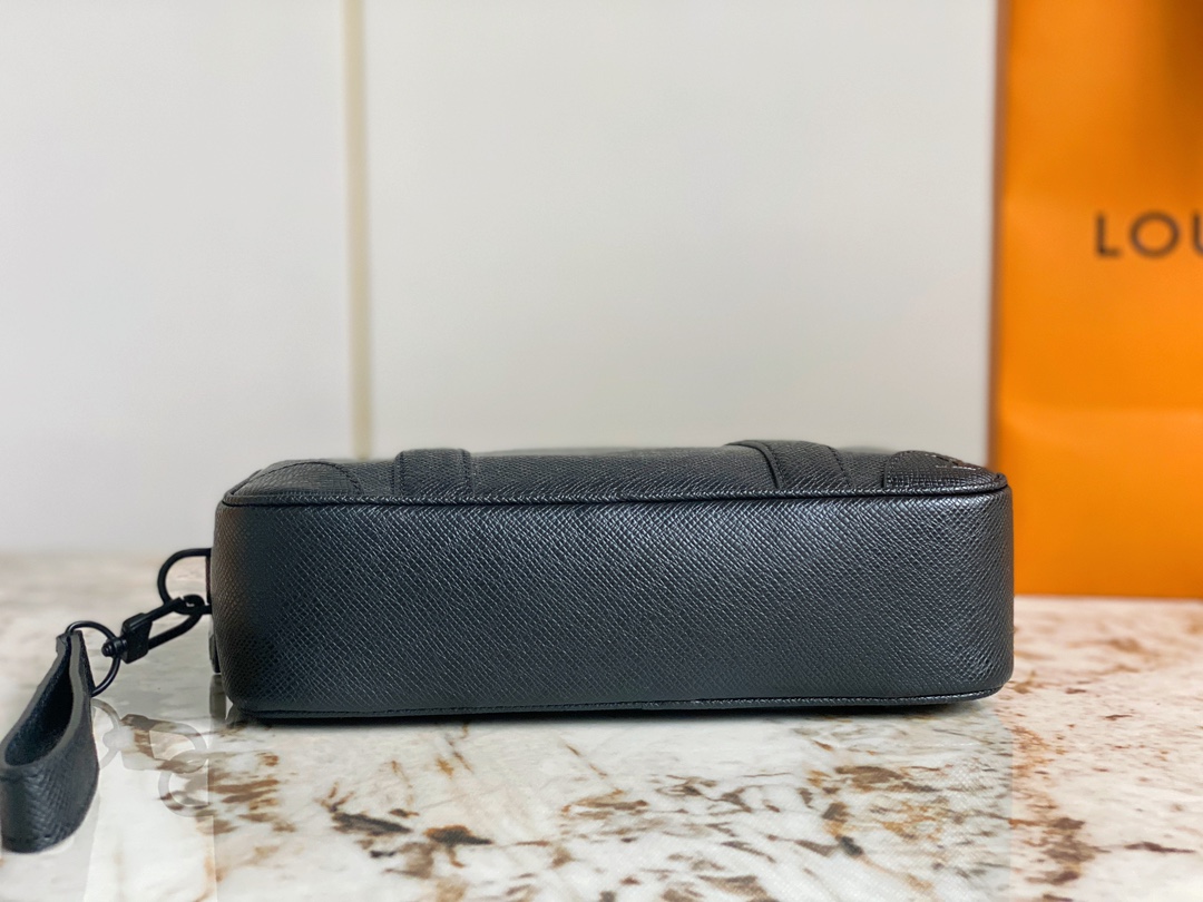 Louis Vuitton POCHETTE KASAI Clutch - Black 10538 - Image 3