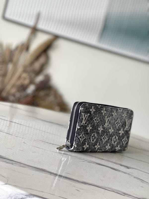 Louis Vuitton Monogram Jacquard Denim Zippy Wallet 17575 - Image 6
