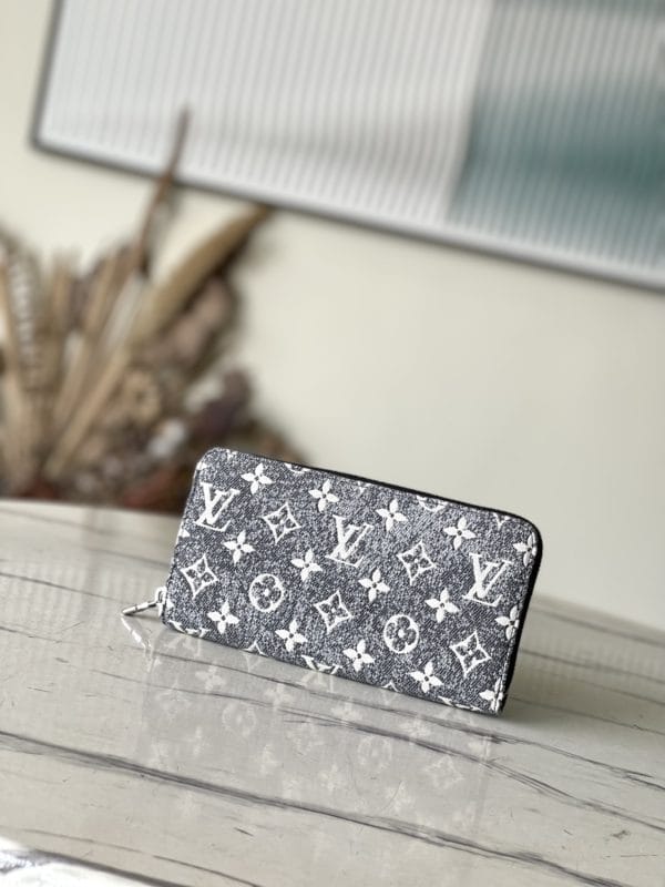 Louis Vuitton Monogram Jacquard Denim Zippy Wallet 17575